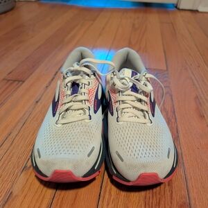Brooks Women's Ghost 14